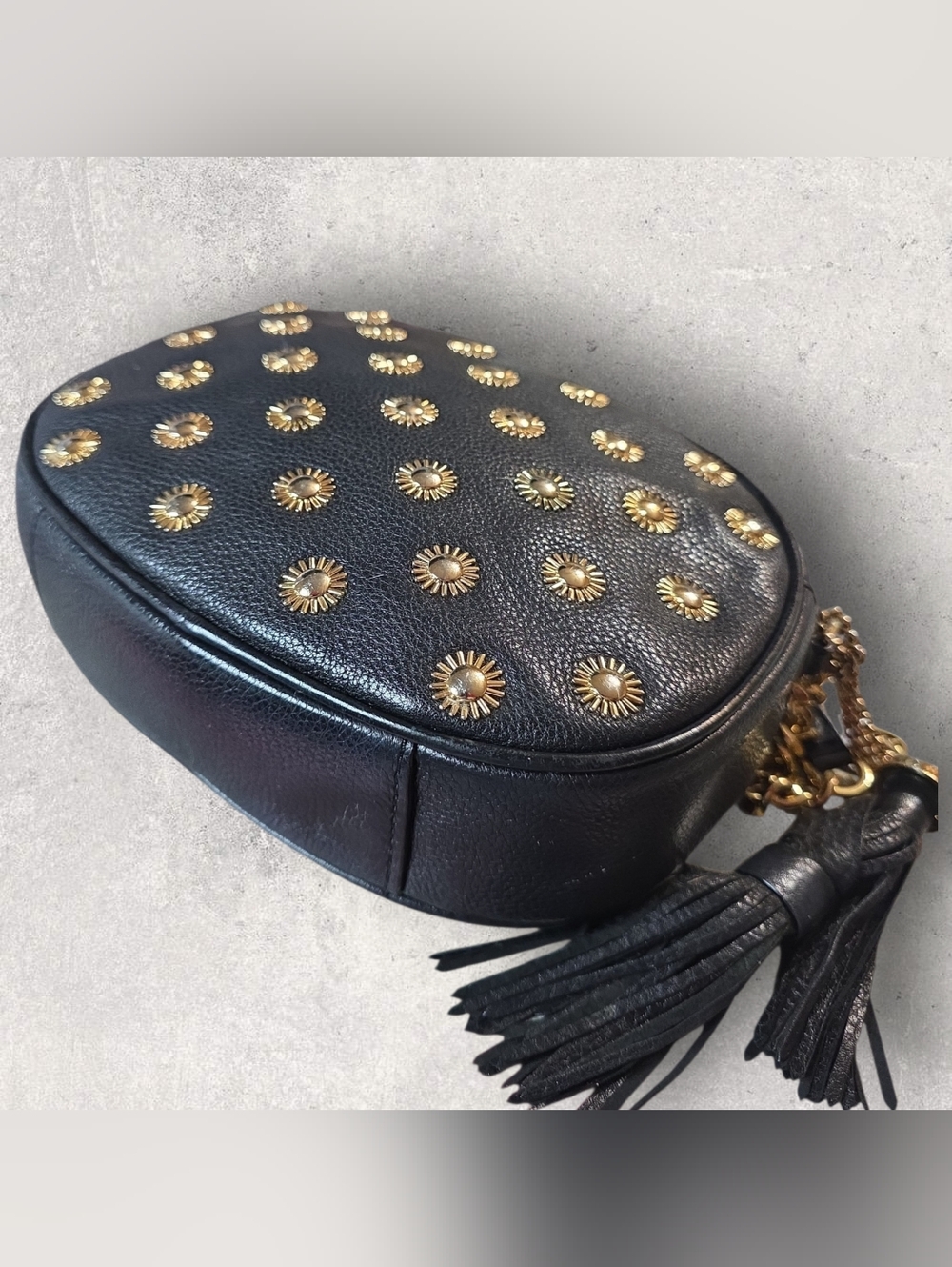 MICHAEL KORS GINNY STUDDED MD MESSENGER CROSSBODY BAG EUC With DUSTBAG - Picture 7 of 12